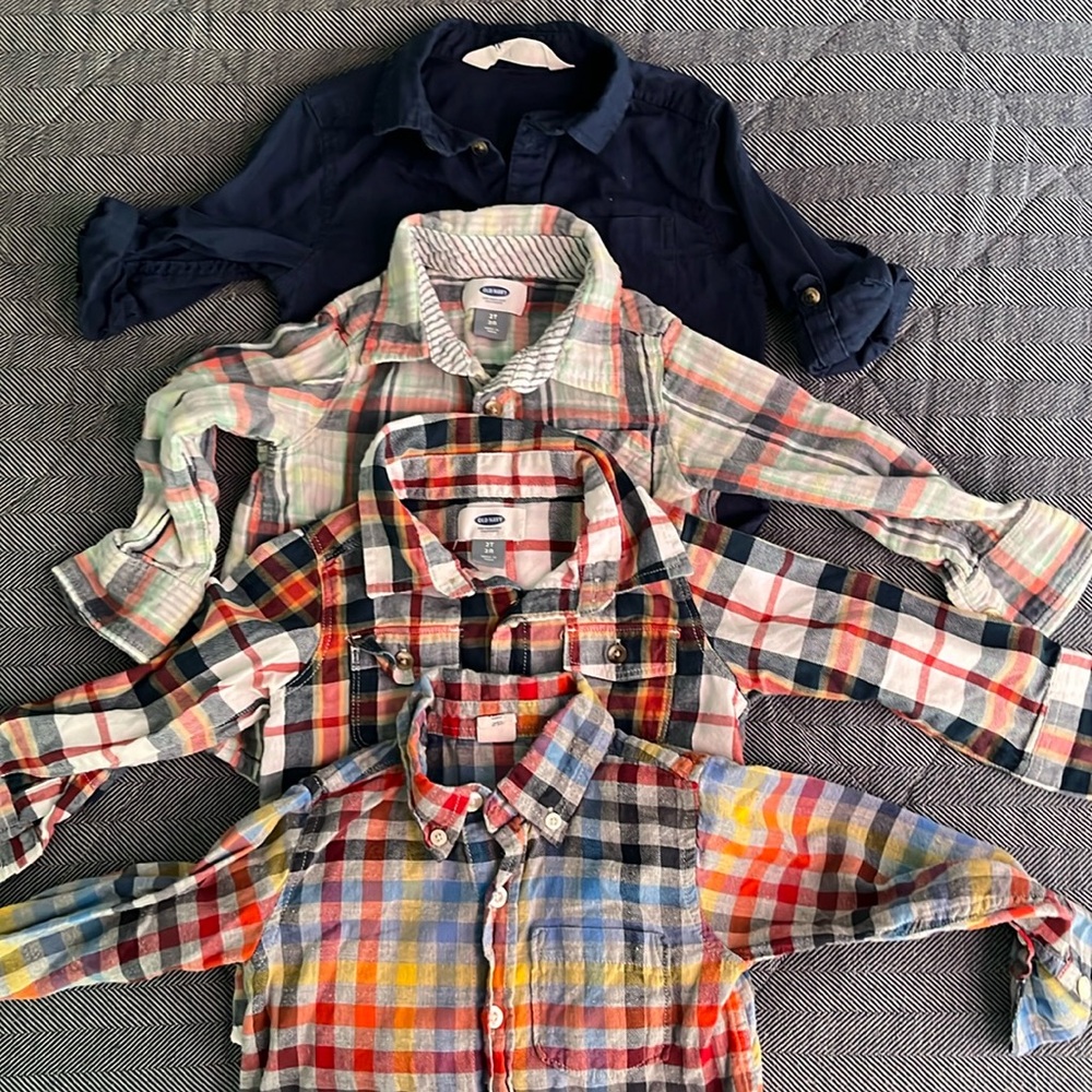 4 2T/24 mos Toddler button-down shirt bundle!